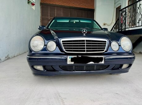 Mercedes E 270
