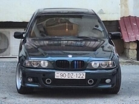 BMW 528
