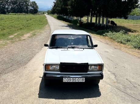 LADA (VAZ) 2107