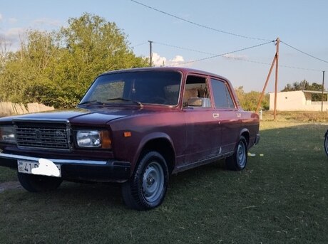 LADA (VAZ) 2107