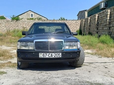Mercedes 190