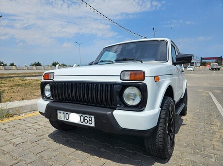 LADA (VAZ) Niva