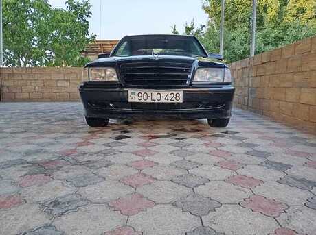 Mercedes C 180