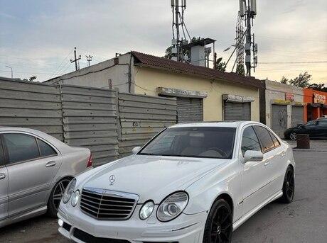 Mercedes E 240