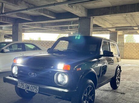 LADA (VAZ) Niva