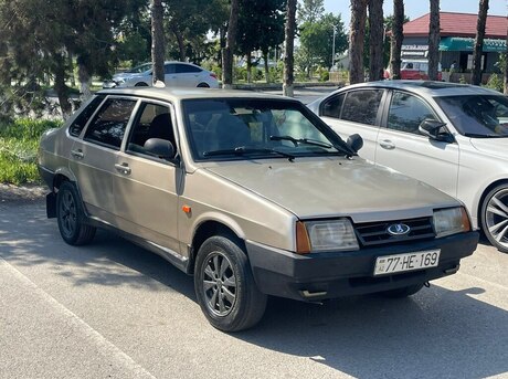 LADA (VAZ) 21099