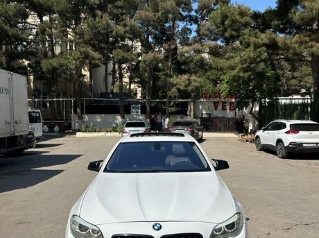 BMW 528