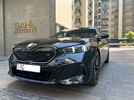 BMW i5