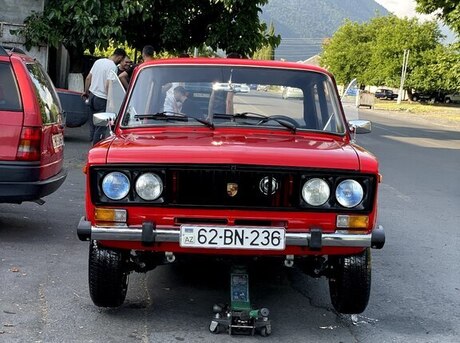 LADA (VAZ) 2106