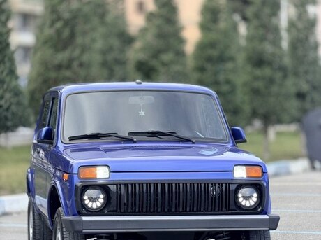 LADA (VAZ) Niva