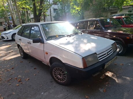 LADA (VAZ) 2109