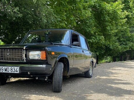 LADA (VAZ) 2107