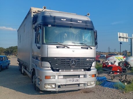 Mercedes Actros 2640
