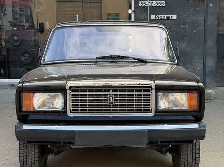 LADA (VAZ) 2107