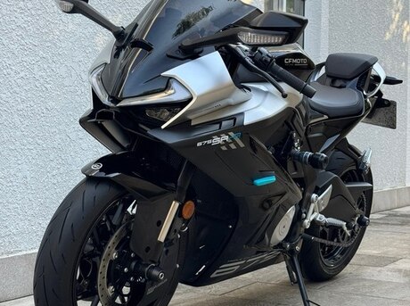 CFMOTO 675 SR-R