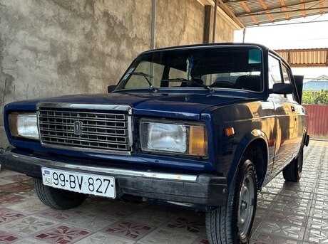 LADA (VAZ) 2107