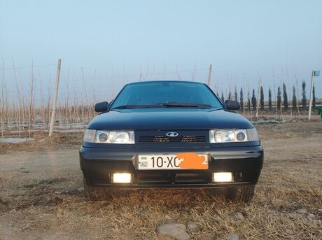 LADA (VAZ) 2112