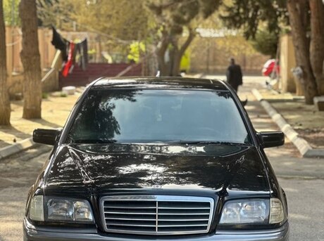Mercedes C 220