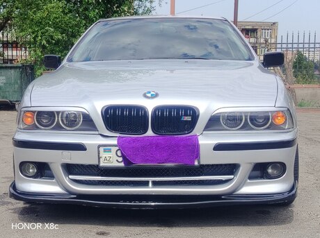 BMW 523