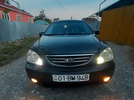 Kia Carens
