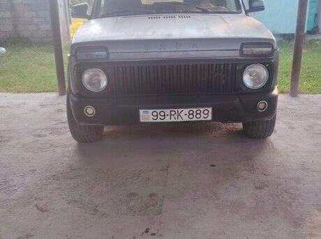 LADA (VAZ) Niva