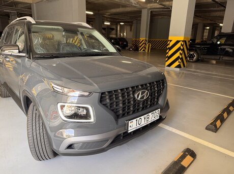 Hyundai Venue