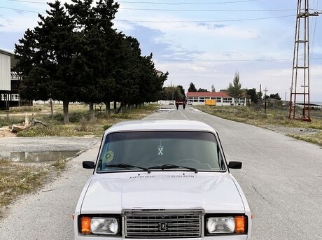 LADA (VAZ) 2107