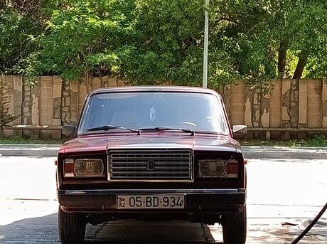 LADA (VAZ) 2107
