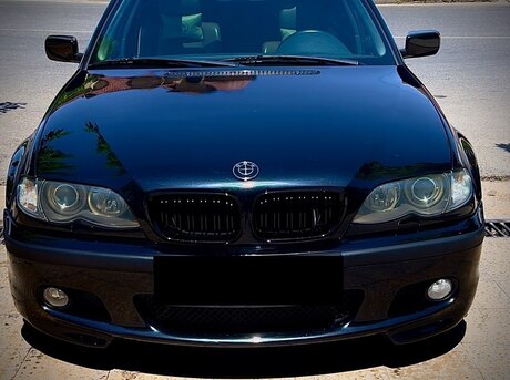 BMW 320
