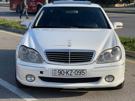 Mercedes S 320