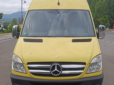 Mercedes Sprinter 515