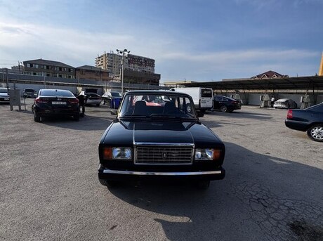 LADA (VAZ) 2107