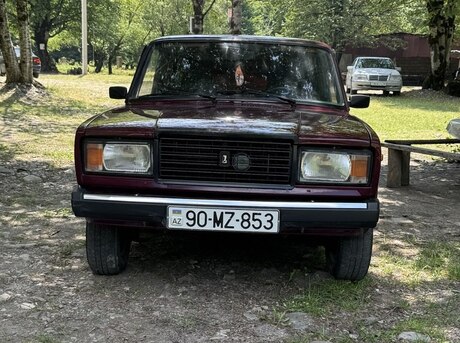 LADA (VAZ) 2107