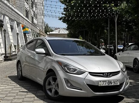 Hyundai Elantra