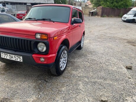 LADA (VAZ) Niva