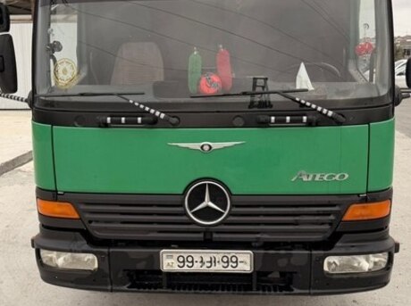 Mercedes Atego 815