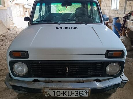 LADA (VAZ) Niva