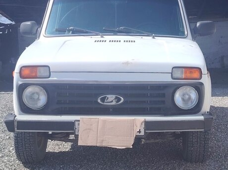 LADA (VAZ) Niva