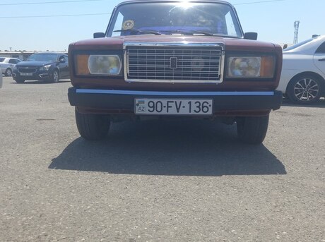 LADA (VAZ) 2107