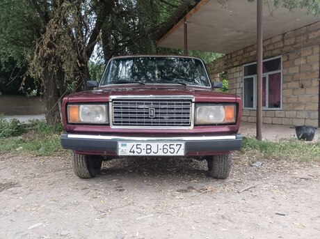 LADA (VAZ) 2107