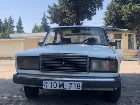 LADA (VAZ) 2107