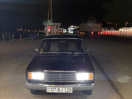 LADA (VAZ) 2107