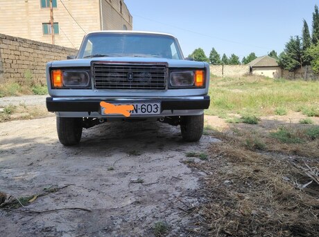 LADA (VAZ) 2107