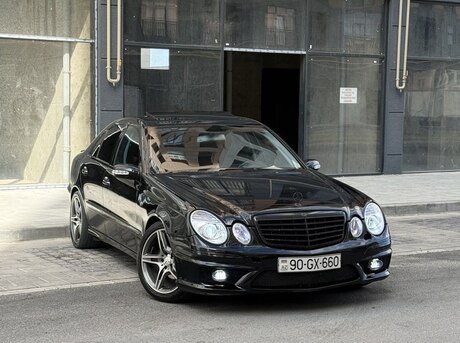 Mercedes E 240