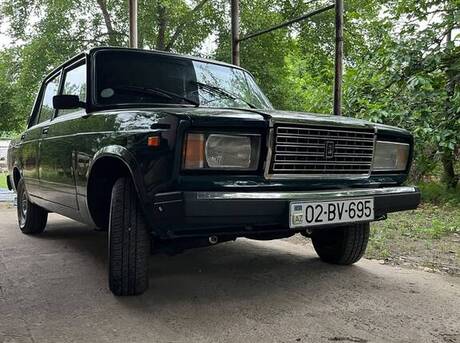 LADA (VAZ) 2107