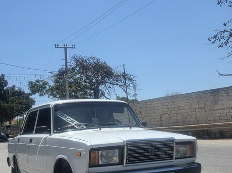 LADA (VAZ) 2107