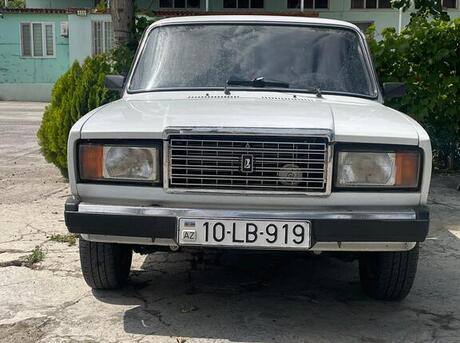 LADA (VAZ) 2107