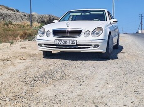 Mercedes E 240