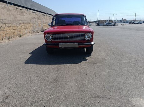 LADA (VAZ) 21011