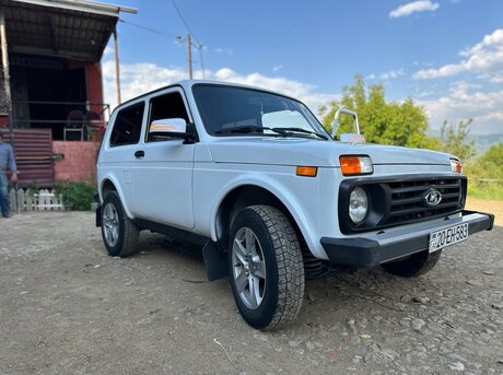 LADA (VAZ) Niva